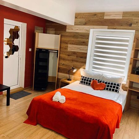Fox Rooms Aparthotel Stara Zagora Ngoại thất bức ảnh